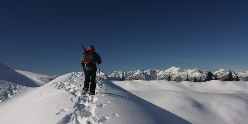 Schnee Tour mit mini bob Schneetour mit Zipfelbob