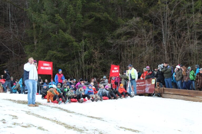 Zipfelbobrennen Garmisch-Partenkirchen Zipfelbob Garmisch Partenkirchen