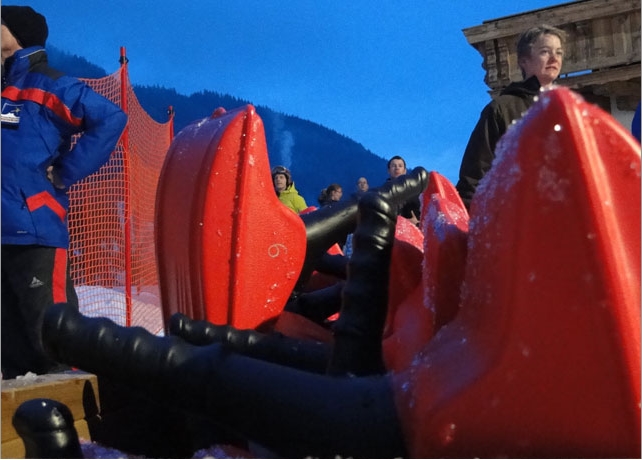 Zipflbob Salzburg Crossrennen bei Nacht