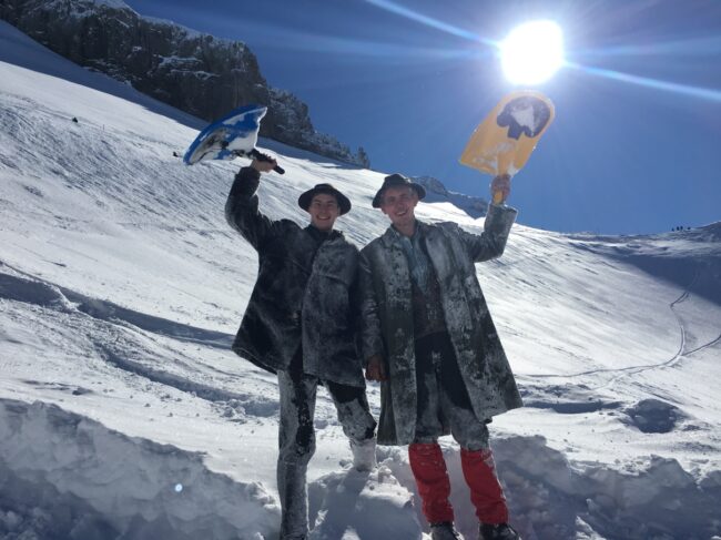 Zipfelbob blau und rot – Dammkar Dammkar Abfahrt Zipfy